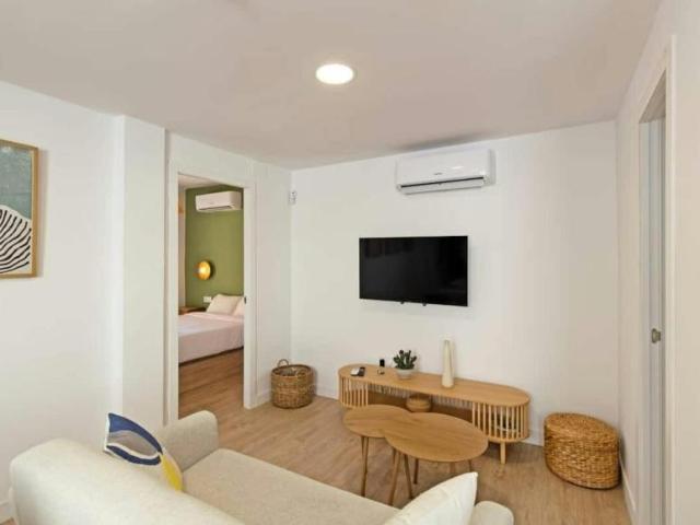 Apartamentos 3 Dormitorio Valencia Valencia ES103092300
