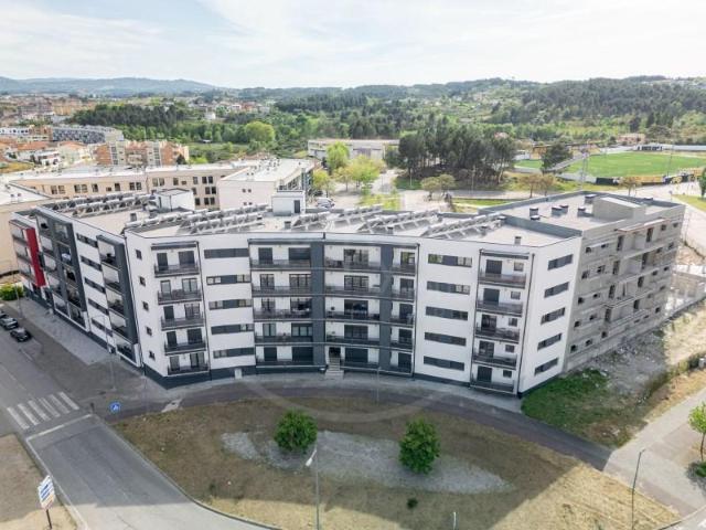 Apartamentos 3 quarto, Chaves Chaves DLS101452354