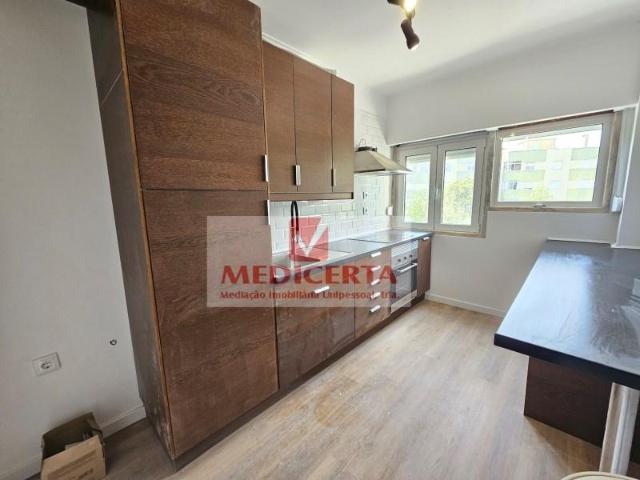 Apartamentos 3 quarto, Amadora Amadora DLS101063913