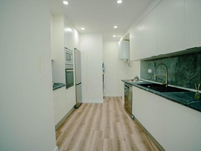 Apartamentos 3 quarto, Amadora Amadora DLS102001415