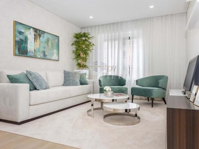 Apartamentos 3 quarto, Amadora Lisboa DLS86009259