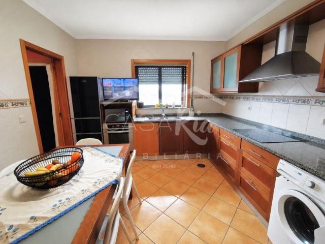 Apartamentos 3 quarto, Albergaria Albergaria DS98824409