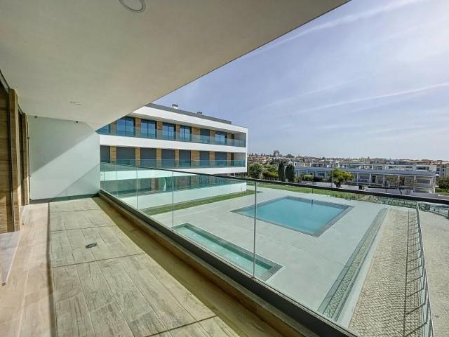 Apartamentos 3 quarto, Albufeira Albufeira 8200 161 DLS99056444