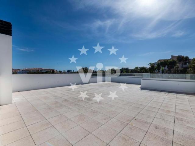 Apartamentos 3 quarto, Albufeira Algarve DLS99826865