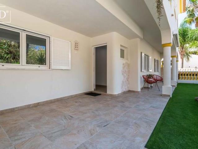 Apartamentos 3 quarto, Albufeira Algarve DS89860278