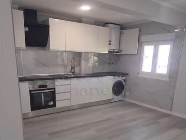 Apartamentos 3 quarto, Almada Almada 2810 234 DS102667640