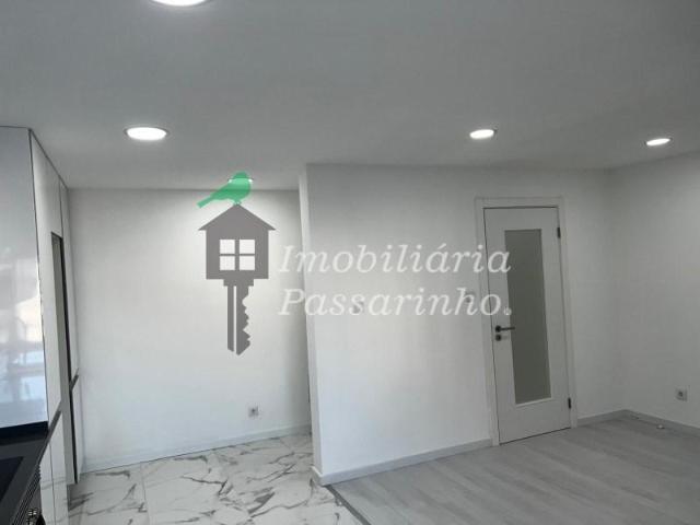 Apartamentos 3 quarto, Almada Almada DLS101064230