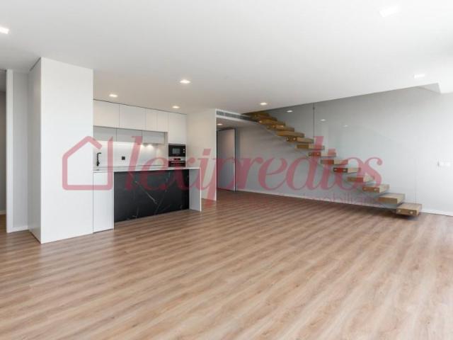 Apartamentos 3 quarto, Aveiro Aveiro DLS98374862