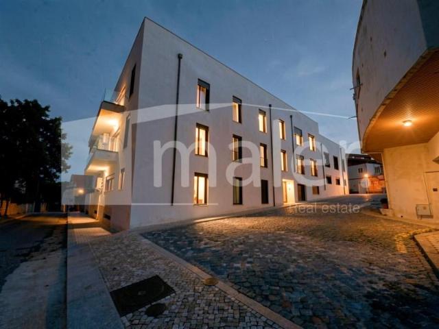 Apartamentos 3 quarto, Aveiro Aveiro DLS102723277
