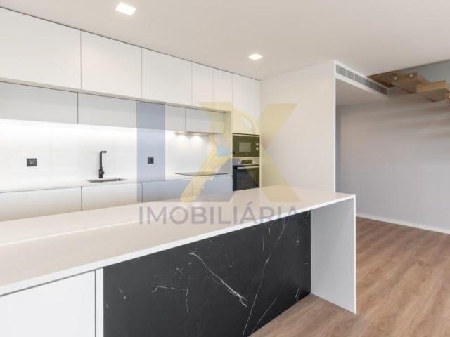 Apartamentos 3 quarto, Aveiro Aveiro DLS102176522