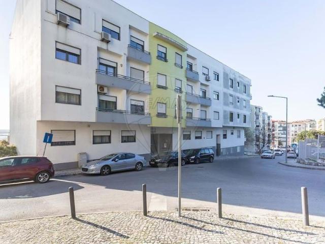 Apartamentos 3 quarto, Barreiro Setúbal DS101405236