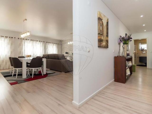 Apartamentos 3 quarto, Barreiro Setúbal DS101405364