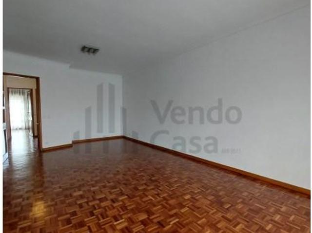 Apartamentos 3 quarto, Braga Braga DLS98535065