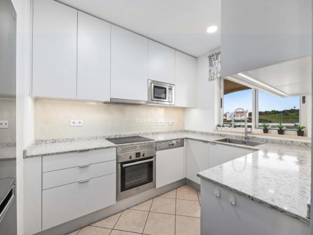 Apartamentos 3 quarto, Guia Algarve DS98073642