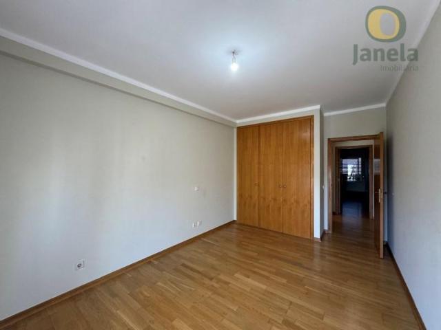 Apartamentos 3 quarto, Faro Faro ELS103106483