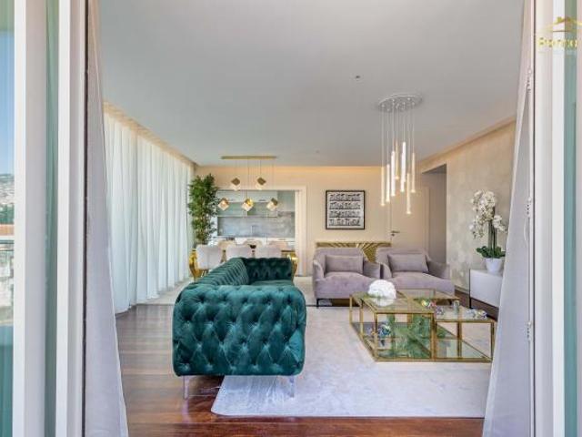 Apartamentos 3 quarto, Funchal Ilha da Madeira DLS74084404