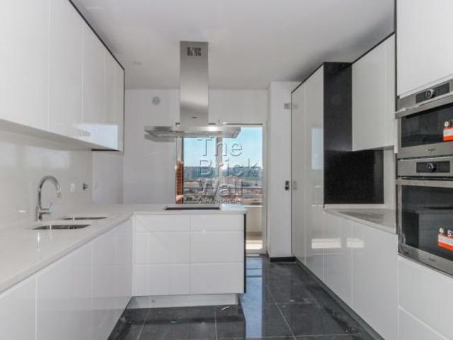 Apartamentos 3 quarto, Odivelas Lisboa DLS66606987
