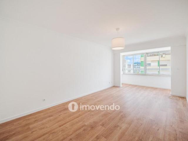 Apartamentos 3 quarto, Oeiras Oeiras DLS102441459