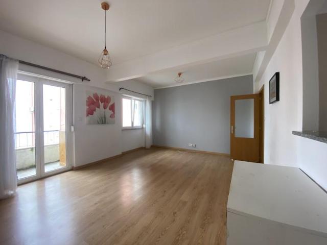 Apartamentos 3 quarto, Oeiras Oeiras DLS102725158