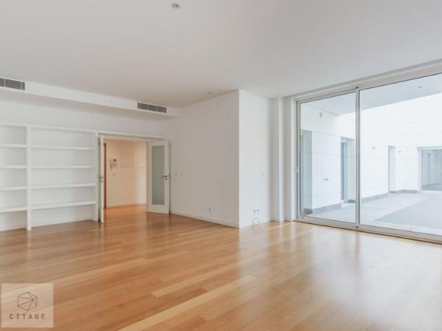 Apartamentos 3 quarto, Oeiras Oeiras DLS102858445
