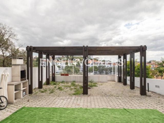 Apartamentos 3 quarto, Oeiras Oeiras DLS102000532