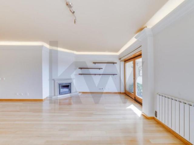 Apartamentos 3 quarto, Oeiras Oeiras ES101486303