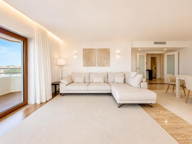 Apartamentos 3 quarto, Oeiras Lisboa DLS102703554