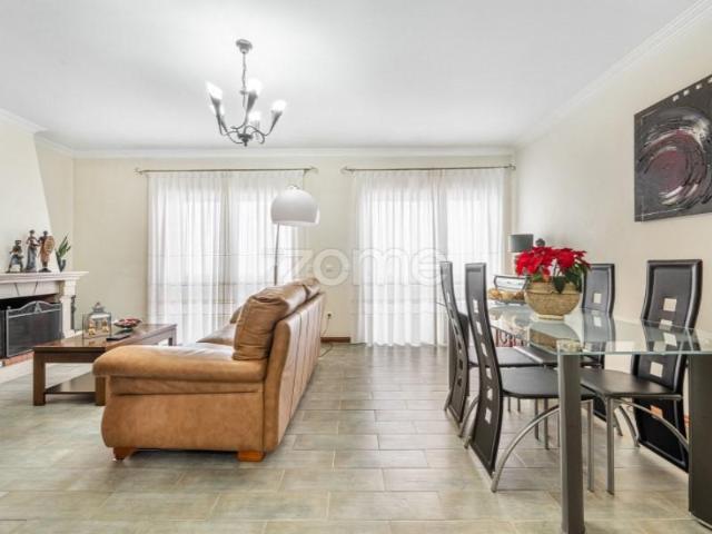 Apartamentos 3 quarto, Oliveira de Azeméis Oliveira de Azeméis DS99102949