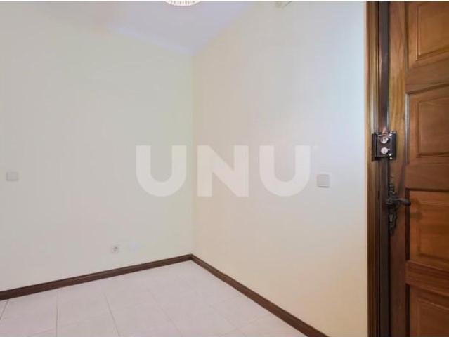 Apartamentos 3 quarto, Ovar Ovar DLS100360873