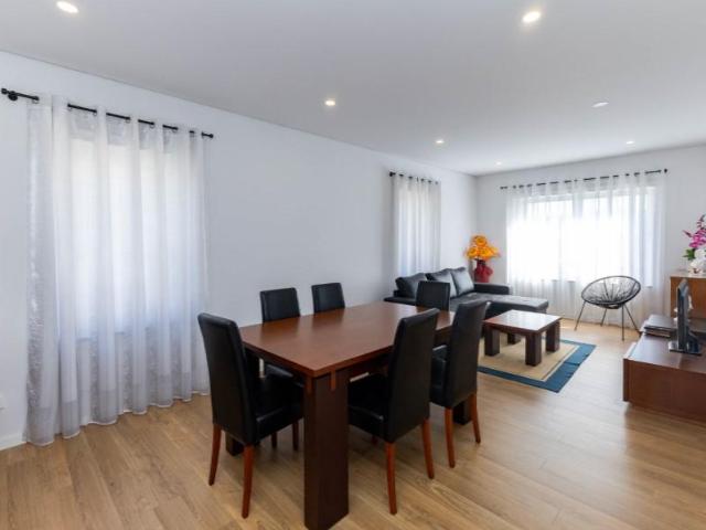 Apartamentos 3 quarto, Ovar Ovar DLS100449981
