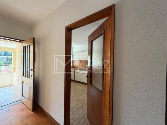 Apartamentos 3 quarto, Lamego Lamego DLS102527368
