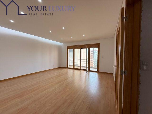 Apartamentos 3 quarto, Lisboa Odivelas 2675 DLS99263245
