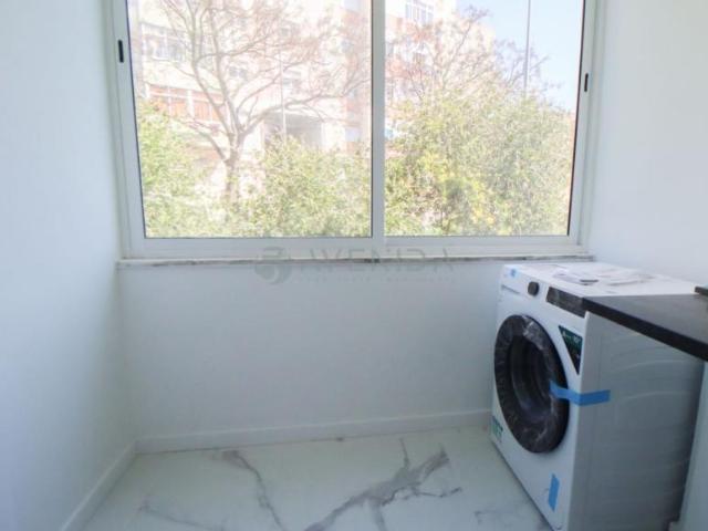 Apartamentos 3 quarto, Lisboa Amadora 2700 DS102203674