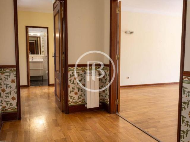 Apartamentos 3 quarto, Lisboa Cascais 2750 DS103011240