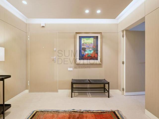 Apartamentos 3 quarto, Lisboa Lisboa 1070 DLS100669418