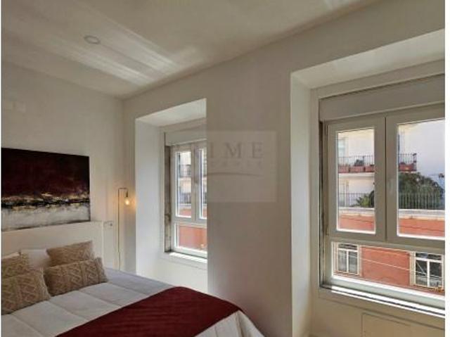 Apartamentos 3 quarto, Lisboa Lisboa 1170 019 DLS102527379