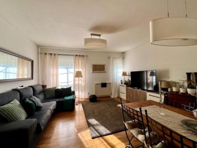 Apartamentos 3 quarto, Lisboa Lisboa 1600 011 DLS101226150