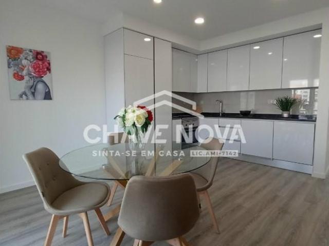 Apartamentos 3 quarto, Lisboa Lisboa DLS93327538