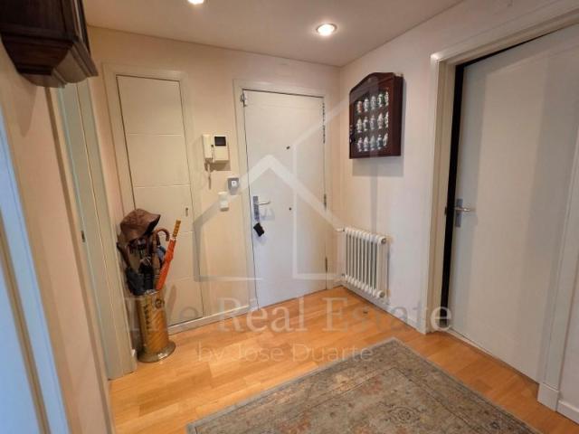 Apartamentos 3 quarto, Lisboa Lisboa DLS100015444