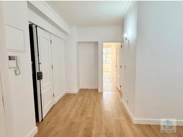 Apartamentos 3 quarto, Lisboa Lisboa DLS101795715