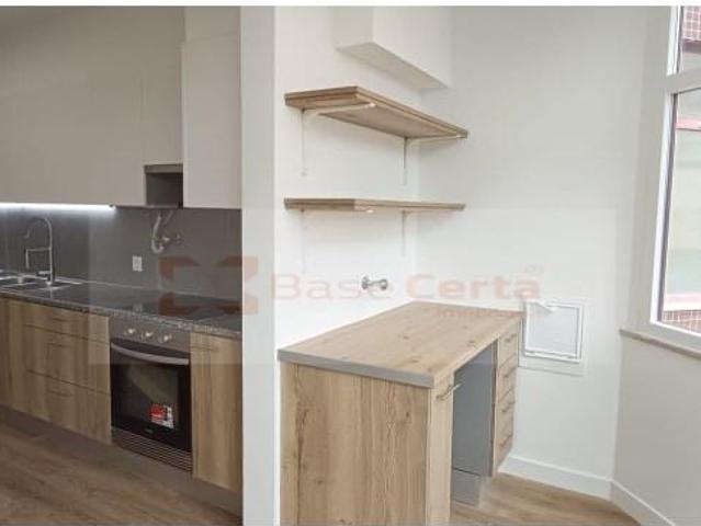 Apartamentos 3 quarto, Lisboa Lisboa DLS101887733