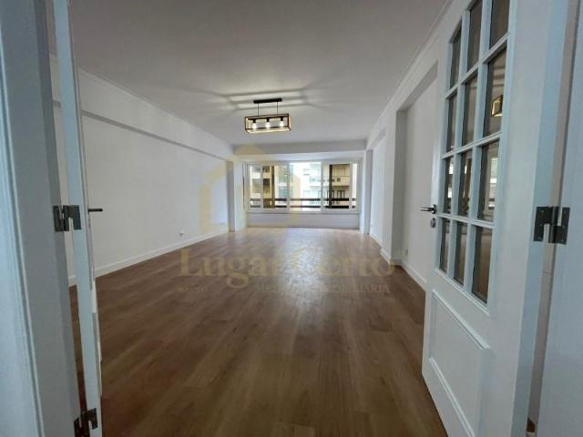Apartamentos 3 quarto, Lisboa Lisboa DLS101958826