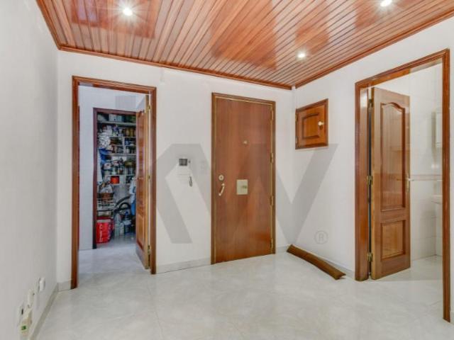 Apartamentos 3 quarto, Lisboa Lisboa DLS102723204