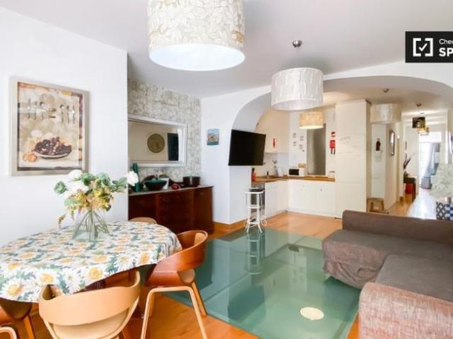 Apartamentos 3 quarto, lisbon lisbon 1200 033 DLS101771058
