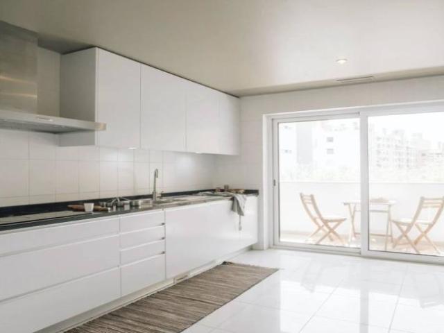 Apartamentos 3 quarto, Lisbon Lisbon 1990 098 ELS97237933