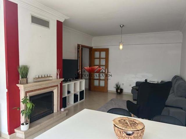 Apartamentos 3 quarto, Moita Setúbal DLS73047772