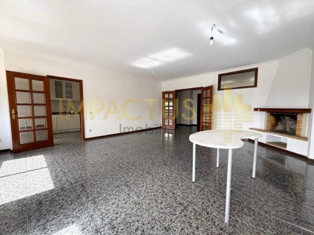 Apartamentos 3 quarto, Maia Maia DLS102723127