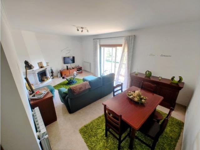 Apartamentos 3 quarto, Marinha Grande Marinha Grande DLS87042871