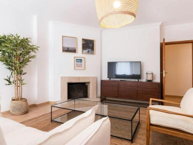 Apartamentos 3 quarto, Nazaré Nazaré 2450 292 DLS102704066