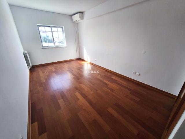 Apartamentos 3 quarto, Setúbal Setúbal ES102847517